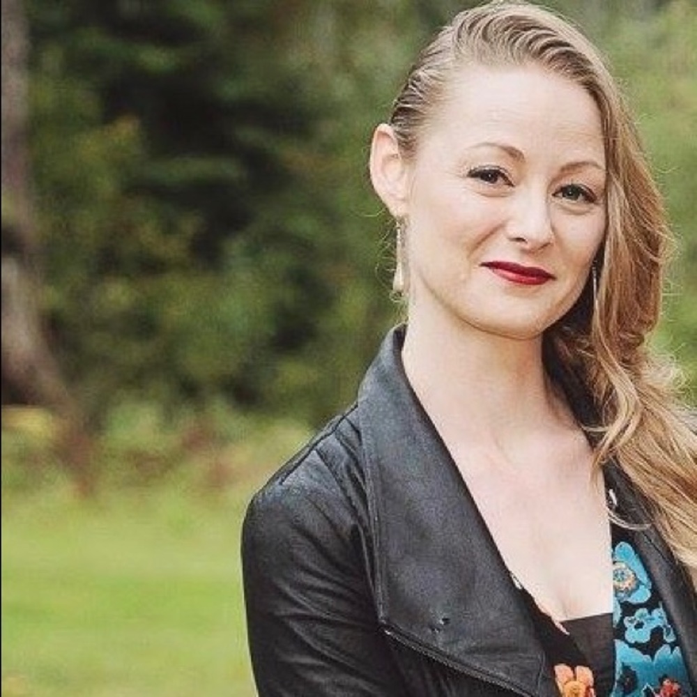 Meet your Posher, Amber